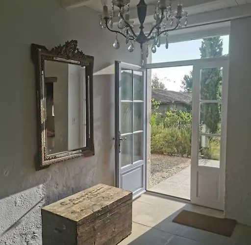 فيلة Chez Foucherie