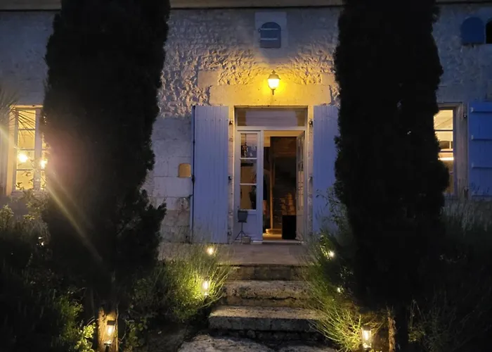 فيلة Chez Foucherie